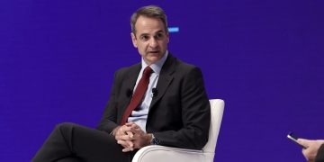 Μητσοτάκης για καύσιμα: Η νέα ρύθμιση δεν θα επιβραβεύει όσους έχουν να πληρώσουν – Θα είναι οριζόντια ως προς τη μείωση του φόρου