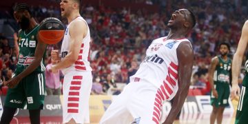 Κυρίαρχος ο Ολυμπιακός στον πρώτο αγώνα των τελικών Μπάσκετ – Αδύναμος ο ΠΑΟ, καλείται να αντιδράσει στο ΟΑΚΑ