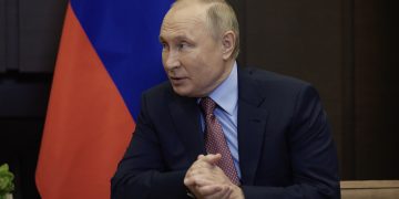 Πούτιν: Μη δώσετε πυραύλους μεγαλύτερου βεληνεκούς στην Ουκρανία, θα χτυπήσουμε