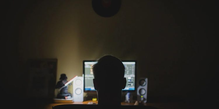 Η Αστυνομία προειδοποιεί: Ηλεκτρονικό μήνυμα – παγίδα στέλνουν απατεώνες – Αναφέρουν ότι η Δικαιοσύνη σας ερευνά για παιδική πορνογραφία