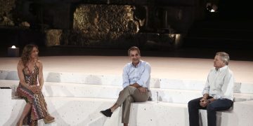 Μητσοτάκης: Συζήτηση για την καινοτομία και την ελληνική επιχειρηματικότητα με τον  Co-CEO του Νetflix, Τεντ Σαράντος, στο Ωδείο Ηρώδου Αττικού | ΦΩΤΟ