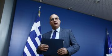 Ελληνοτουρκικό: Πρωτοφανής επίθεση Ερντογάν μόλις πάτησε το πόδι του στην Τουρκία – Κάλεσε τον ελληνικό λαό να καταψηφίσει την κυβέρνηση στις εκλογές!