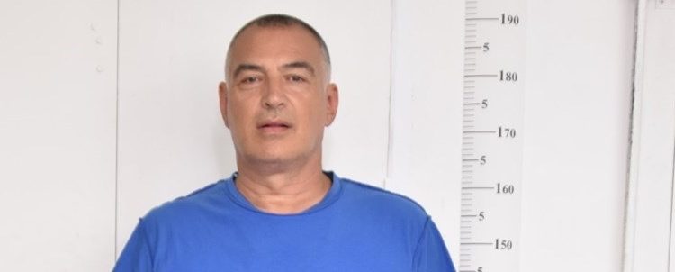 Βιασμός ανήλικης: Αυτός είναι ο αστυνομικός – προπονητής που συνελήφθη – Στη δημοσιότητα η φωτογραφία και τα στοιχεία ταυτότητας με απόφαση Εισαγγελέα | ΦΩΤΟ