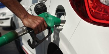 Fuel Pass 2: Ξεπέρασαν το 1 εκατομμύριο οι αιτήσεις για επιδότηση καυσίμων – Από σήμερα ανοιχτή η πλατφόρμα για όλα τα ΑΦΜ – Οι δικαιούχοι, τα ποσά και οι προϋποθέσεις 