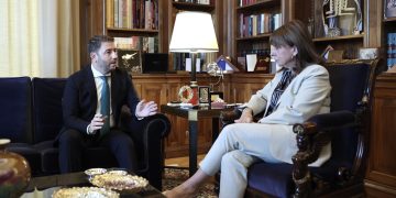 Ανδρουλάκης: Δεν έχουν συνωμοτήσει οι πλανήτες εις βάρος μου, αλλά ένας παρακρατικός μηχανισμός ο οποίος θα πρέπει να οδηγηθεί στη Δικαιοσύνη | ΦΩΤΟ