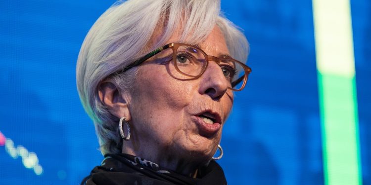 ΕΚΤ: Στο τραπέζι νέα αύξηση των επιτοκίων κατά 75 μονάδες βάσης τον Οκτώβριο – Λαγκάρντ: “Πρέπει να επανέλθει ο πληθωρισμός στο 2% μεσοπρόθεσμα”