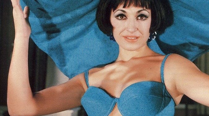 Έφυγε από τη ζωή η Μάρθα Καραγιάννη – Δημοφιλής σταρ της χρυσής εποχής του παλιού ελληνικού κινηματογράφου και του μουσικού θεάτρου 