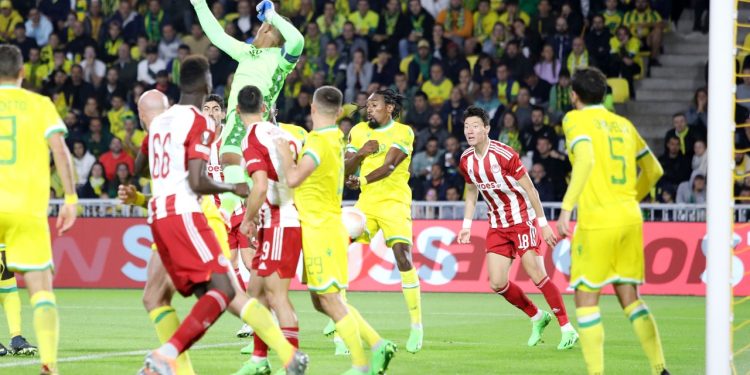 Η Ναντ ήταν καλύτερη από τον Ιωνικό και κέρδισε 2-1 τον Ολυμπιακό – “Ξεκούρδιστοι” και φοβικοί οι ερυθρόλευκοι στην πρεμιέρα των ομίλων του Europa League | ΦΩΤΟ