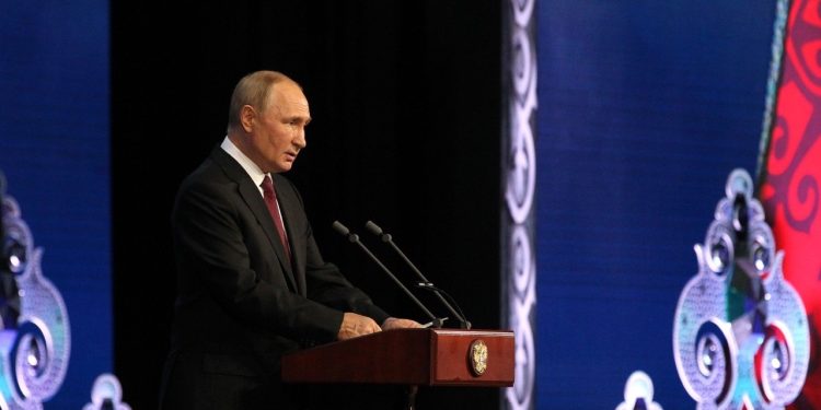 Πόλεμος στην Ουκρανία: Σε άμεση ενσωμάτωση στη Ρωσία των κατεχομένων εδαφών προχωρεί ο Πούτιν – Καταγγέλουν τα “ψευδο-δημοψηφίσματα” Ζελένσκι, Ευρώπη και ΗΠΑ