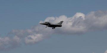 Έφτασαν στην Ελλάδα τα πρώτα F-16 Viper – Μεγάλο βήμα για την ενίσχυση των ελληνικών Ενόπλων Δυνάμεων – Πως επηρεάζουν τις ισορροπίες στο Αιγαίο | ΦΩΤΟ