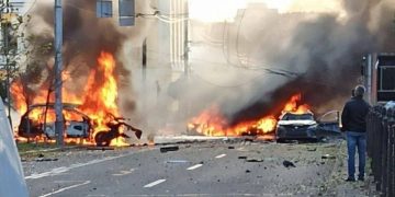 Ρωσικά αντίποινα για το χτύπημα στη γέφυρα της Κριμαίας – Εκτόξευσε 75 πυραύλους κατά ουκρανικών πόλεων – Νεκροί και τραυματίες από τον βομβαρδισμό | ΦΩΤΟ