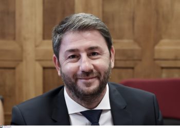 Ανδρουλάκης: Δημοκρατική ανατροπή ή ανοχή στην αδικία και τον αυταρχισμό – Οι πολίτες μπορούν να επιλέξουν ένα γνήσια προοδευτικό κυβερνητικό πρόγραμμα | ΦΩΤΟ