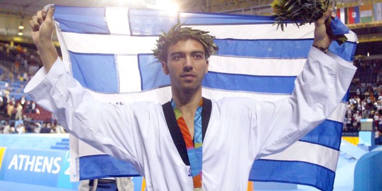 Πανελλήνια συγκίνηση για τον θάνατο του Ολυμπιονίκη Αλέξανδρου Νικολαΐδη – Νικήθηκε από έναν σπάνιο τύπο καρκίνου, το καρκίνωμα nut, μετά απο δύο χρόνια μάχης 