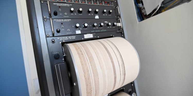 Σεισμός 5 Ρίχτερ στη Φωκίδα! Τσελέντης: Πρέπει να περιμένουμε δύο 24ωρα για να δούμε εάν είναι ο κύριος σεισμός – Γιατί έγινε αισθητός και στην Αθήνα