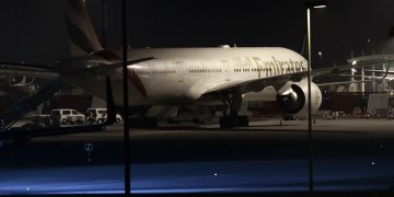Θρίλερ με αεροπλάνα της Emirates: Συναγερμός στο “ΕΛ. ΒΕΝΙΖΕΛΟΣ” από πληροφορία της CIA – Εντολή να επιστρέψει το ένα και να μην απογειωθεί το δεύτερο – Δεν βρέθηκε κάτι ύποπτο | ΦΩΤΟ