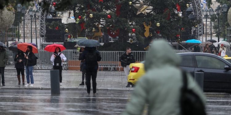 Κακοκαιρία “Ariel”: Μέχρι και το βράδυ της Πέμπτης θα διαρκέσει το φαινόμενο – Ποιες περιοχές θα χτυπήσει, πιο ήπια στην Αττική – Που θα υπάρξει συγκέντρωση αφρικανικής σκόνης