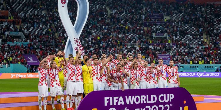 Μουντιάλ 2022: Η Κροατία πήρε το χάλκινο – Επικράτησε δίκαια με 2-1 του Μαρόκου – Μεγάλη έκπληξη της διοργάνωσης οι Αφρικανοί που έπαιξαν μοντέρνο ποδόσφαιρο | ΦΩΤΟ