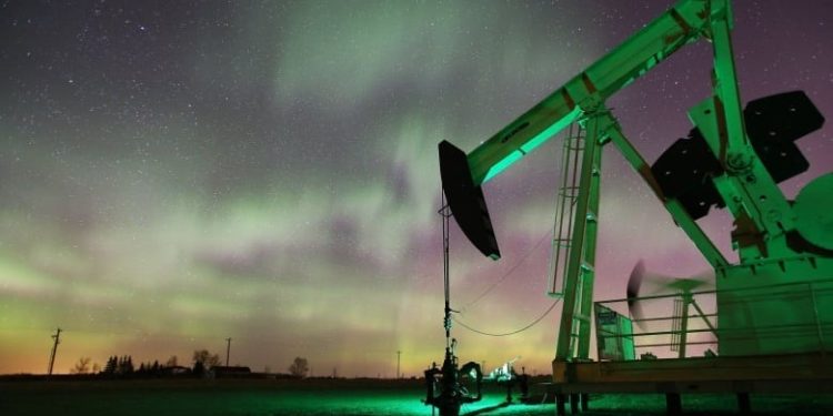 Ρωσικό πετρέλαιο: Την επιβολή πλαφόν αποφάσισαν ΕΕ, G7 και Αυστραλία – ‘Εχει στόχο να στερήσει από τη Μόσχα μέσα για τη χρηματοδότηση του πολέμου στην Ουκρανία