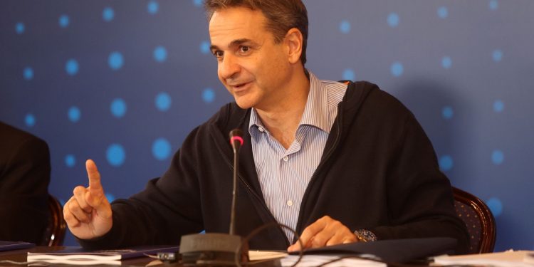 Μητσοτάκης: “Καλοδεχούμενη η πρόταση δυσπιστίας – Eυκαιρία για να συγκρίνουμε πεπραγμένα τετραετιών – Eλάτε να συγκριθούμε – Την Παρασκευή θα πάρουμε ψήφο εμπιστοσύνης | ΦΩΤΟ