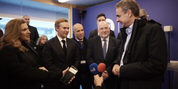 Μητσοτάκης στο Νταβός: Η εικόνα της χώρας έχει αλλάξει καταλυτικά – Η Ελλάδα είναι ένας ελκυστικός επενδυτικός προορισμός – Ένας πόλος γεωπολιτικής σταθερότητας | ΦΩΤΟ