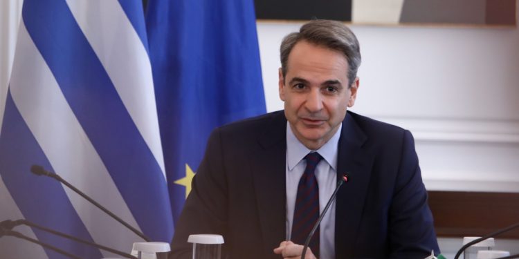 Μητσοτάκης: “Οι εκλογές θα γίνουν από τον Απρίλιο και μετά”, είπε ο πρωθυπουργός σε σύσκεψη στο Μέγαρο Μαξίμου – Αναμονή για την ακριβή ημερομηνία που θα προσδιορίσει ο ίδιος 