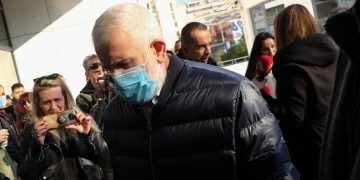 Φιλιππίδης: “Είμαι άπιστος, βιαστής δεν είμαι – Δεν είμαι πια ηθοποιός, δεν θέλω καμία σχέση με αυτό το χώρο, ούτε απέξω δε θέλω να περάσω – Είναι μεθοδευμένη η υπόθεση” | ΦΩΤΟ
