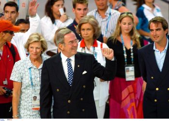 Πέθανε ο τέως βασιλιάς Κωνσταντίνος – Έμεινε στην ιστορία για την παραβίαση του Συντάγματος στη σύγκρουσή του με τον Γεώργιο Παπανδρέου, την Αποστασία και την αποδοχή της Δικτατορίας της 21ης Απριλίου