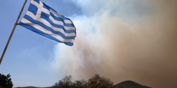 Τραγωδία! Εντοπίστηκαν απανθρακωμένα 26 άτομα στον Έβρο, πιθανότατα μετανάστες – Μήνυμα για εκκένωση των οικισμών Μάκρη, Δικέλλα, Αγία Παρασκευή και Μεσημβρία | ΦΩΤΟ