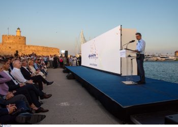 Μητσοτάκης στη Ρόδο: Ούτε οι πιο αισιόδοξοι θα μπορούσαν να προβλέψουν ότι η Ρόδος θα ξαναέβρισκε τον ρυθμό της τόσο γρήγορα | ΦΩΤΟ