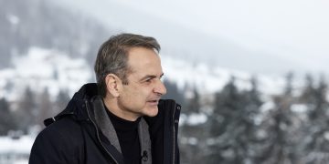 Μητσοτάκης: Επέστρεψε άρρωστος με Η1Ν1 από το Νταβός – Αναβάλλεται το Υπουργικό Συμβούλιο της Τρίτης για τον γάμο των ομόφυλων 