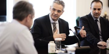 Τεχνητή Νοημοσύνη: Η μελέτη “Generative AI Greece 2030” παρουσιάστηκε σε σύσκεψη υπό τον πρωθυπουργό στο Μέγαρο Μαξίμου | ΦΩΤΟ