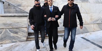 Σπαρτιάτες: Παραγγελία για ποινική δίωξη σε βάρος Κασιδιάρη και 11 βουλευτών του κόμματος – Αυτός ήταν ο αρχηγός